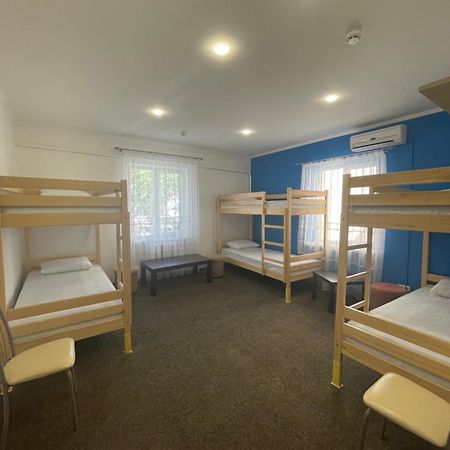 Happy Home Hostel Odessa Ngoại thất bức ảnh