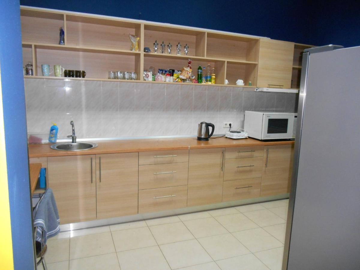 Happy Home Hostel Odessa Ngoại thất bức ảnh