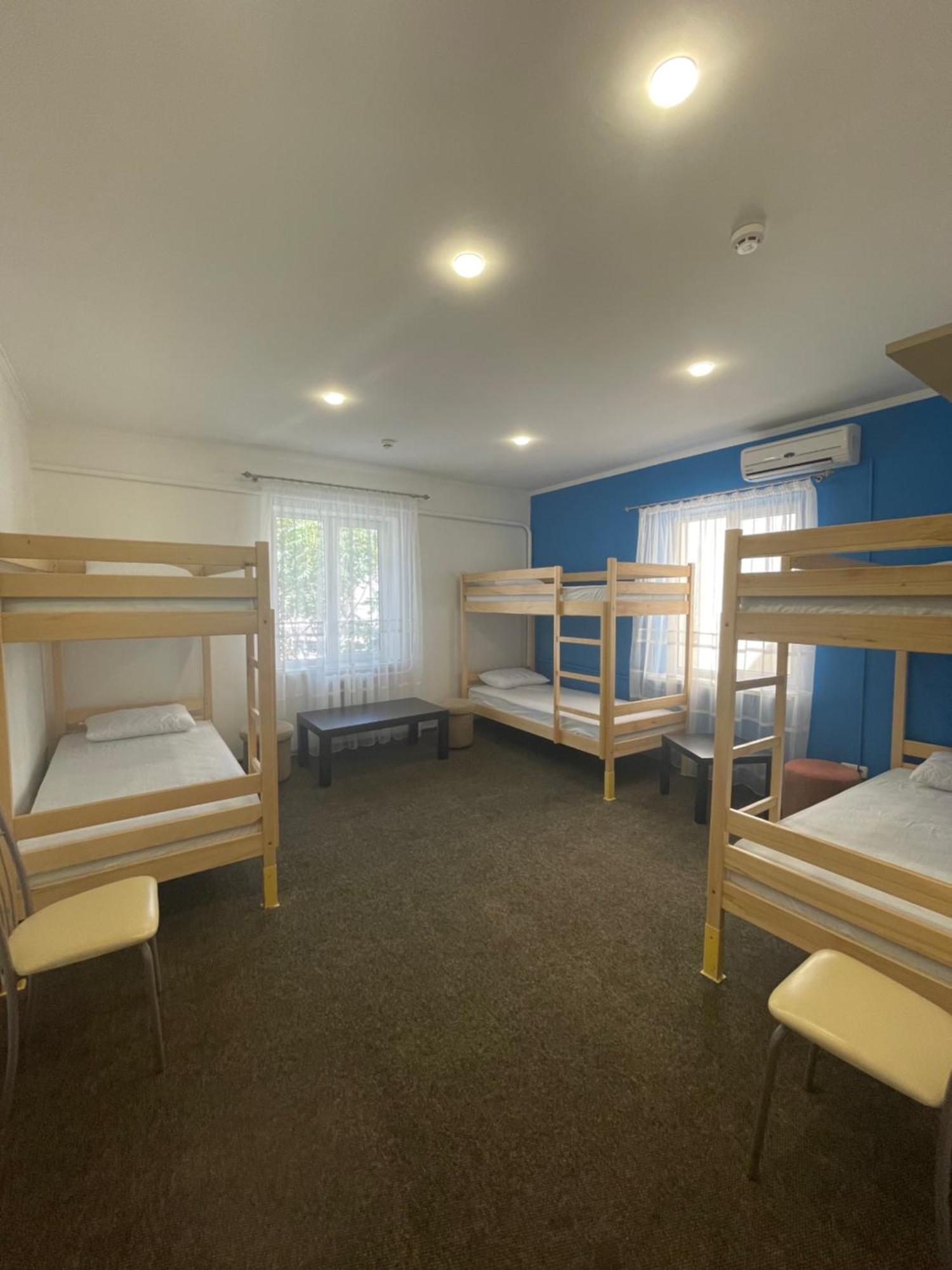 Happy Home Hostel Odessa Ngoại thất bức ảnh